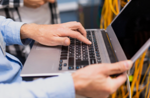 Ventajas de externalizar el soporte informático para empresas en La Palma